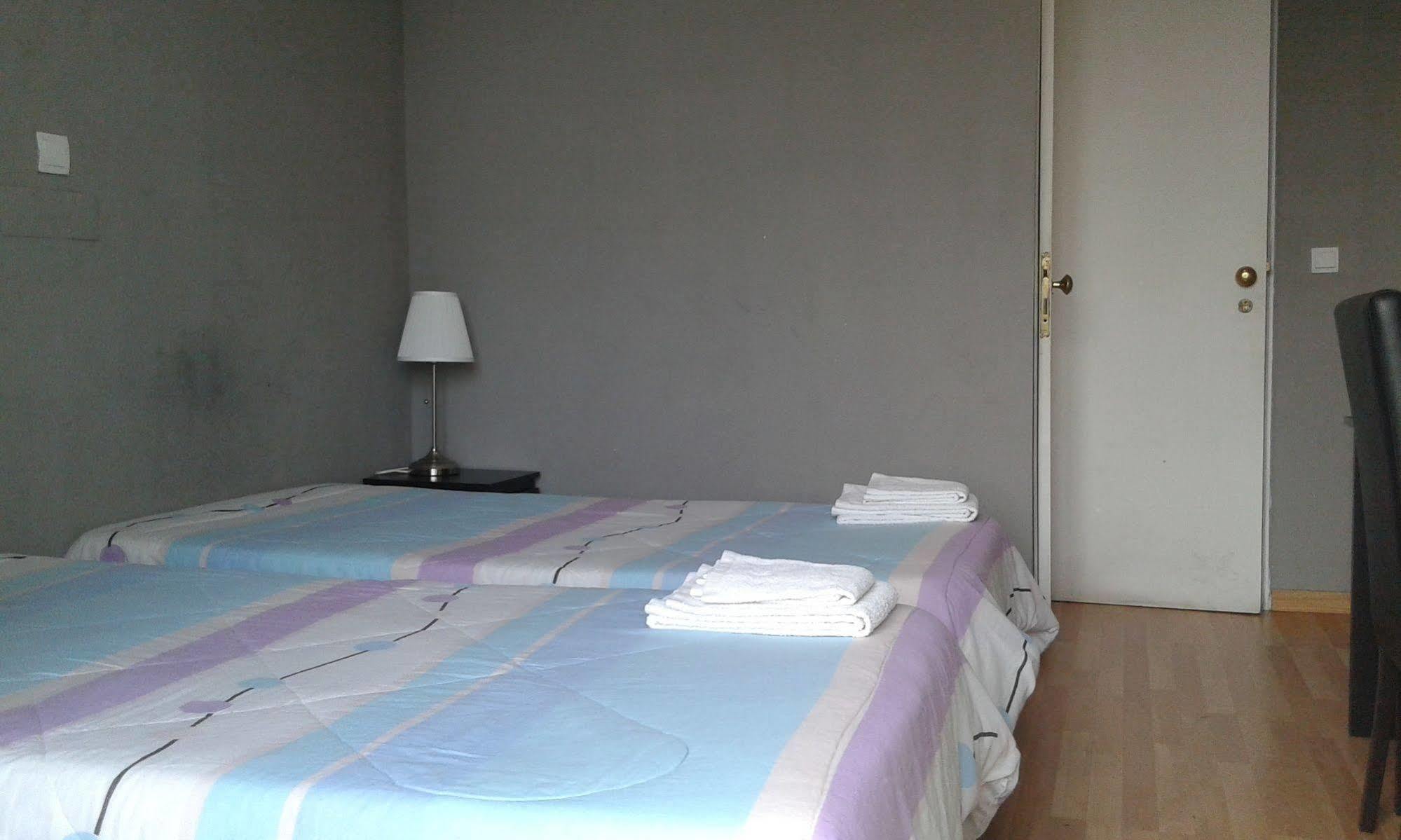 Pensao Beira Minho Hotell Lisboa Exteriör bild