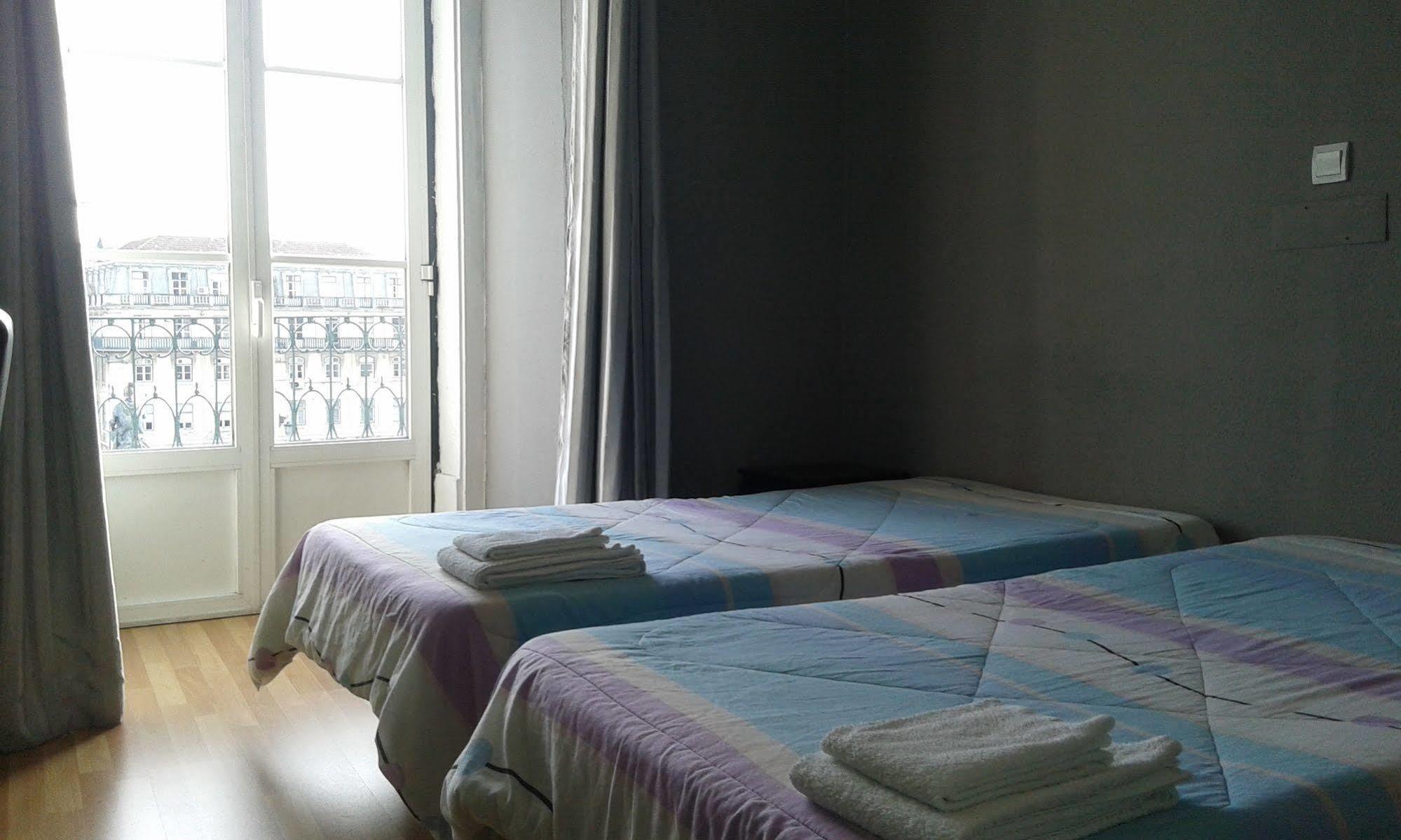 Pensao Beira Minho Hotell Lisboa Exteriör bild