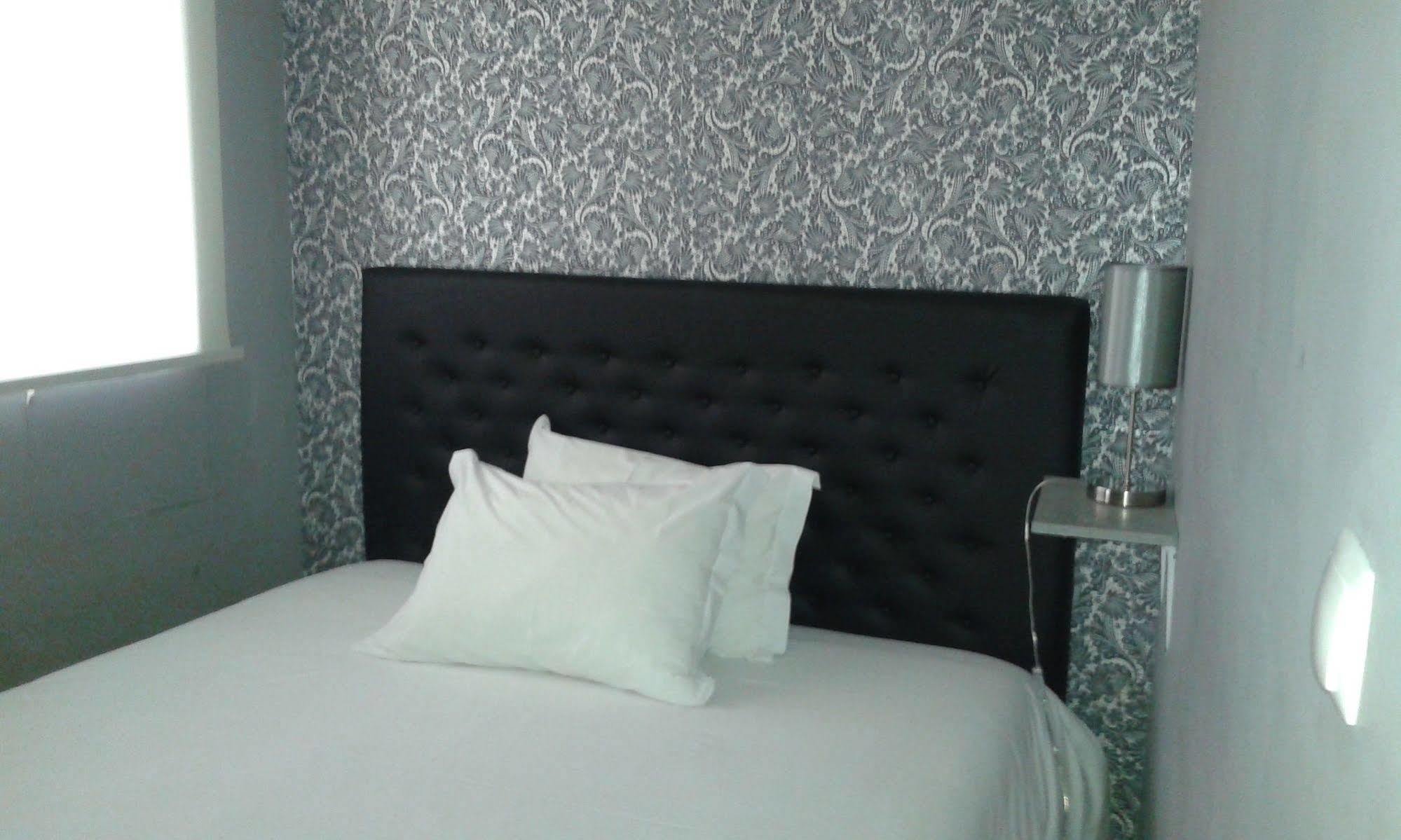 Pensao Beira Minho Hotell Lisboa Exteriör bild